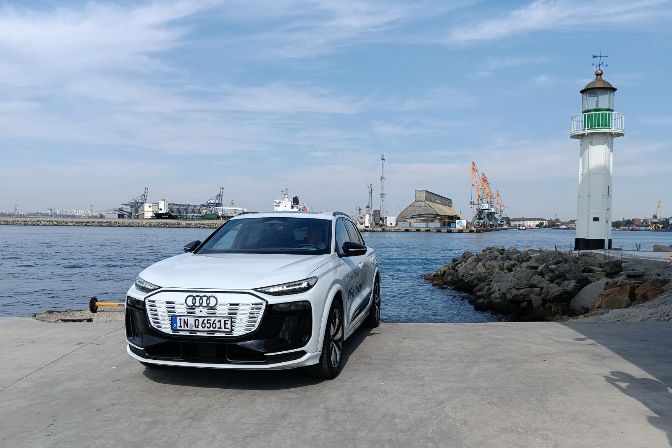 Audi%20Q6%20e-tron